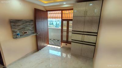 Bedroom Image of 780 Sq.ft 2 BHK Builder Floor for rent in Khirki Extension New Delhi for Rs. 25000