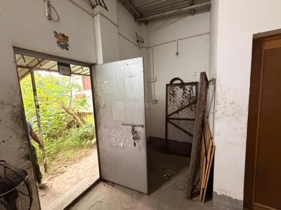 Bedroom Image of 2100 Sq.ft 3 BHK Independent House for sale in Thakurpukur Kolkata for Rs. 3300000
