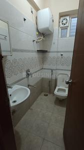 Bathroom Image of 600 Sq.ft 1 BHK Apartment / Flat for rent in Brookefield Bengaluru for Rs. 26000