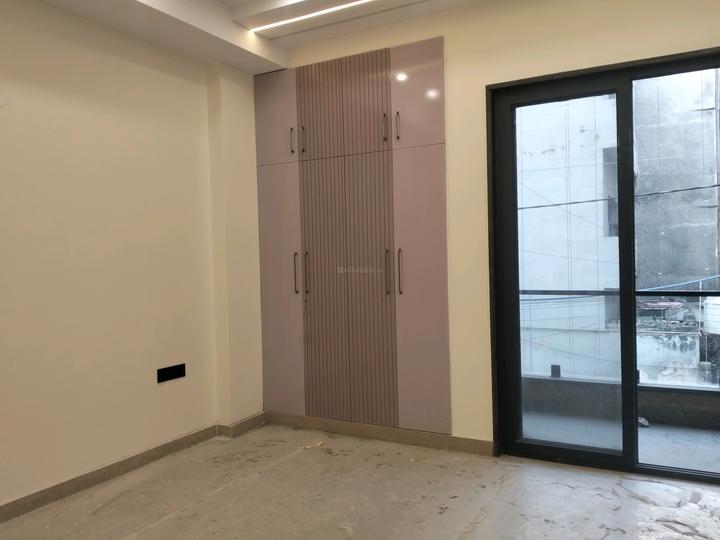 Outram Lines, GTB Nagar Bedroom One 1