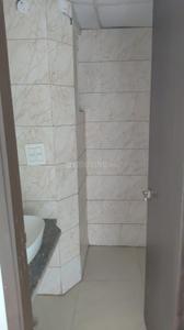 Bathroom Image of 1738 Sq.ft 3 BHK Apartment / Flat for rent in Green Valley Residencia, Gazipur Zirakpur for Rs. 24000
