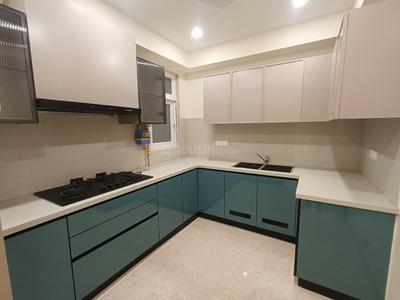 Kitchen Image of 1800 Sq.ft 3 BHK Builder Floor for sale in Sarvodaya Enclave New Delhi for Rs. 67500000