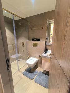 Bathroom Image of 2200 Sq.ft 4 BHK Apartment / Flat for sale in Courtyard Bellagio, Bhayli Vadodara for Rs. 15100000