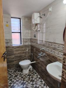 Bathroom Image of 1162 Sq.ft 2 BHK Apartment / Flat for rent in Ladyhill Mangalore for Rs. 27000