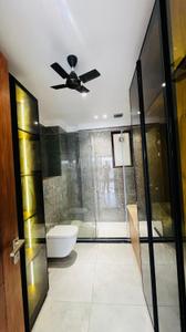 Bathroom Image of 3400 Sq.ft 4 BHK Builder Floor for sale in Sector 63 Gurgaon for Rs. 28000000
