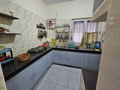 Kitchen Image of 1600 Sq.ft 3 BHK Apartment / Flat for sale in Arun Vihar, Sector 37 Noida for Rs. 24000000
