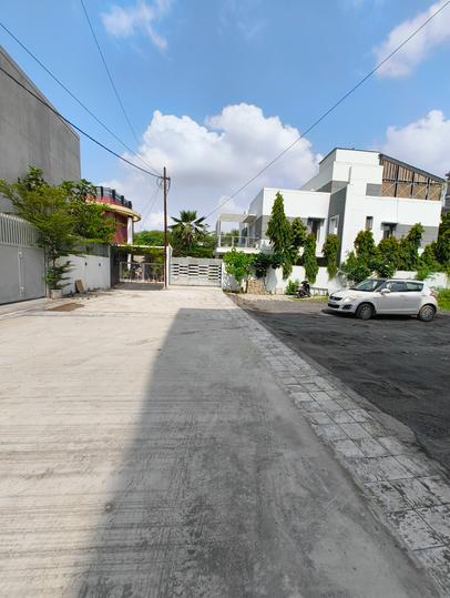 Gotri Bansal mall road Main Image 1