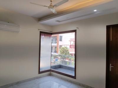Bedroom Image of 3240 Sq.ft 4 BHK Builder Floor for rent in Sector 41 Gurgaon for Rs. 95000