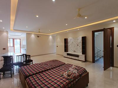 Living Room Image of 3000 Sq.ft 4 BHK Builder Floor for rent in Sector 72 Noida for Rs. 70000