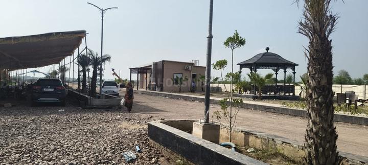 Chaumuhan Main Image 1