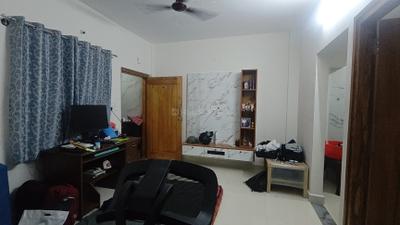 Living Room Image of 650 Sq.ft 1 BHK Apartment / Flat for rent in Kaggadasapura Bengaluru for Rs. 24000