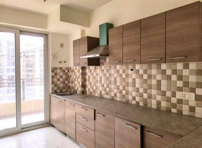 Kitchen Image of 2010 Sq.ft 4 BHK Apartment / Flat for sale in Tulip Violet, Sector 69 Gurgaon for Rs. 28500000