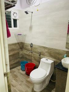 Bathroom Image of 1365 Sq.ft 3 BHK Apartment / Flat for rent in Shabari South Crest, Bommasandra Bengaluru for Rs. 30000