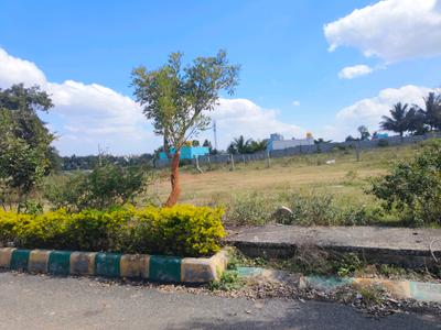 Image of 1800 Sq.ft Residential Plot / Land for sale in Tippalam village, Hosur for Rs. 5940388