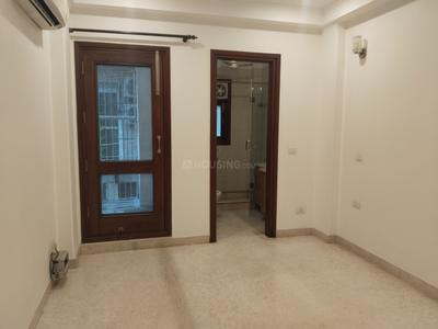 Bedroom Image of 1980 Sq.ft 3 BHK Builder Floor for rent in Sarvapriya Vihar New Delhi for Rs. 110000