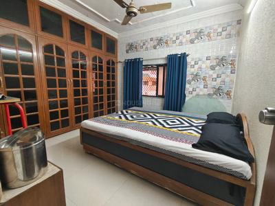 Bedroom Image of 3600 Sq.ft 4.5 BHK Penthouse for sale in Shyamal Ahmedabad for Rs. 28650000