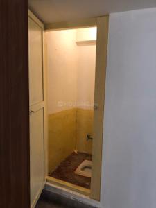 Bathroom Image of 700 Sq.ft 1 RK Independent House for rent in Kammanahalli Bengaluru for Rs. 25000
