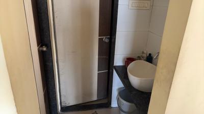 Bathroom Image of 695 Sq.ft 1 BHK Apartment / Flat for sale in Pratik Harmony, Kalamboli Navi Mumbai for Rs. 7500000