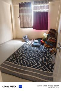 Bedroom Image of 1000 Sq.ft 2 BHK Apartment / Flat for rent in Vardhaman Heights Phase2, Rahatani Pune for Rs. 25500
