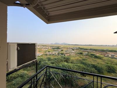 Balcony Image of 2050 Sq.ft 4 BHK Apartment / Flat for rent in Casagrand Castle, Kolapakkam Chennai for Rs. 55000