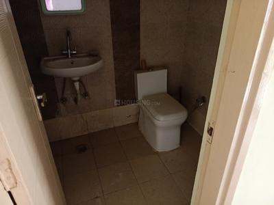 Bathroom Image of 400 Sq.ft 1 RK Builder Floor for rent in Gamma I Greater Noida for Rs. 14000