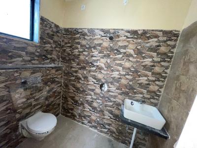 Bathroom Image of 1600 Sq.ft 2 BHK Independent House for rent in Shankar Nagar Raipur for Rs. 25000