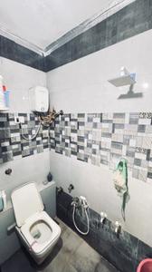 Bathroom Image of 945 Sq.ft 2 BHK Apartment / Flat for sale in Simandhar Enclave, Ghatlodiya Ahmedabad for Rs. 5800000