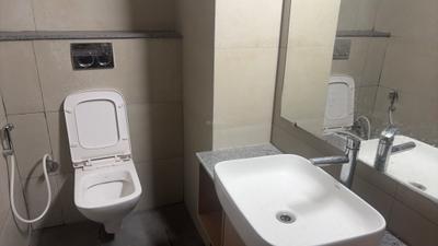Bathroom Image of 460 Sq.ft 1 RK Studio for sale in Gaurs Gaurs Runway Suites, Yeida Greater Noida for Rs. 4600000
