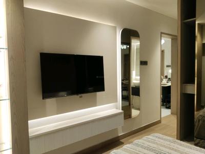 Bedroom Image of 1900 Sq.ft 4 BHK Apartment / Flat for sale in The Nook Apartment, Santacruz West Mumbai for Rs. 110000000
