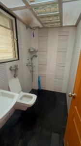 Image of 990 Sq.ft 2 BHK Apartment / Flat for rent in Evershine Millennium Paradise, Kandivali East, Mumbai for Rs. 60000