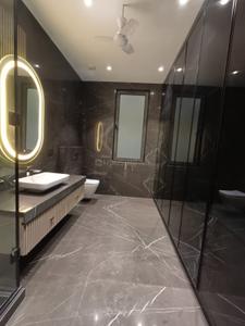 Image of 7200 Sq.ft 4 BHK Duplex for sale in Panchsheel Park, New Delhi for Rs. 300000000