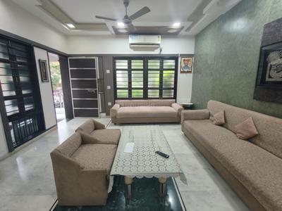 Hall Image of 3789 Sq.ft 5 BHK Independent House for sale in Bodakdev Ahmedabad for Rs. 75000000