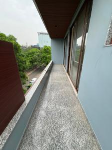 Balcony Image of 3000 Sq.ft 4 BHK Independent House for rent in Sector 72 Noida for Rs. 65000