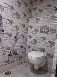 Bathroom Image of 780 Sq.ft 2 BHK Builder Floor for rent in Sector 24 Rohini New Delhi for Rs. 25000