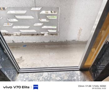 Balcony Image of 680 Sq.ft 1 BHK Apartment / Flat for sale in Dombivli East Thane for Rs. 5500000