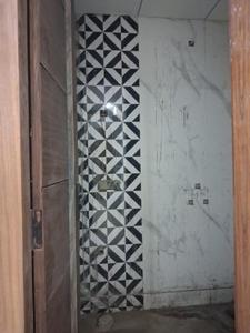 Common Bathroom Image of 1550 Sq.ft 3 BHK Apartment / Flat for sale in Shree Maruti Dham, Sector 49 Noida for Rs. 8500000