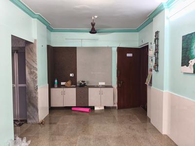 Living Room Image of 590 Sq.ft 1 BHK Apartment / Flat for rent in Borivali West Mumbai for Rs. 35000