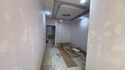 Bedroom Image of 1040 Sq.ft 3 BHK Apartment / Flat for sale in Sector 5 Rohini New Delhi for Rs. 6700000