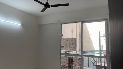 Bedroom Image of 740 Sq.ft 2 BHK Apartment / Flat for rent in Signature Global Andour Heights, Sector 71 Gurgaon for Rs. 24900