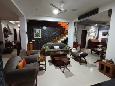 Hall Image of 2800 Sq.ft 4 BHK Duplex for sale in BREDCO Viceroy Park, Kandivali East Mumbai for Rs. 95000000
