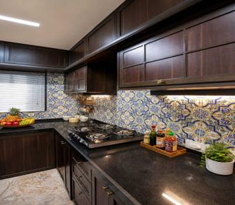 Kitchen Image of 650 Sq.ft 2 BHK Apartment / Flat for sale in Dadar West Mumbai for Rs. 31000000