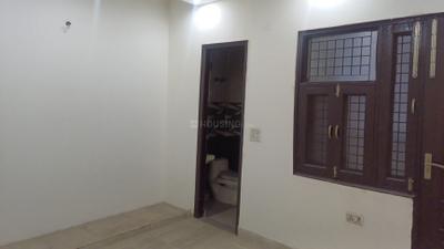 Bedroom Image of 900 Sq.ft 2.5 BHK Builder Floor for sale in Subhash Nagar New Delhi for Rs. 14000000