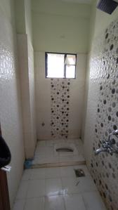 Bathroom Image of 1000 Sq.ft 2 BHK Apartment / Flat for rent in Rajapeth Amravati for Rs. 11000