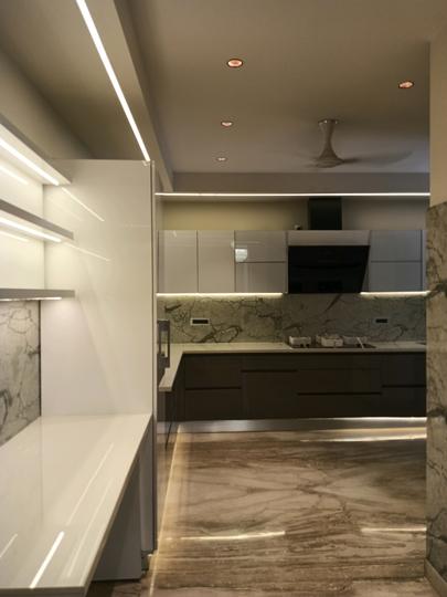 Sector 25, DLF Phase 2 Main Image 1