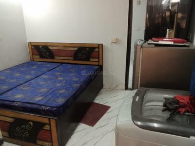 Bedroom Image of 400 Sq.ft 1 BHK Studio for rent in DLF Capital Green III, Karampura New Delhi for Rs. 26000