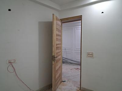 Bedroom Image of 1050 Sq.ft 2 BHK Apartment / Flat for sale in Sector 73 Noida for Rs. 3700000