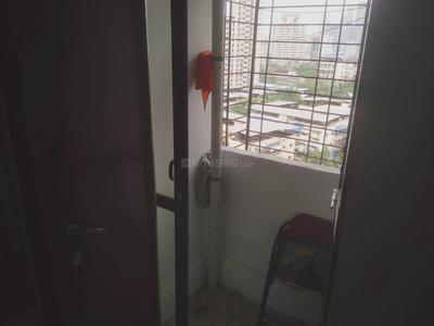 Balcony Image of 350 Sq.ft 1 BHK Apartment / Flat for rent in Dadar East Mumbai for Rs. 35000