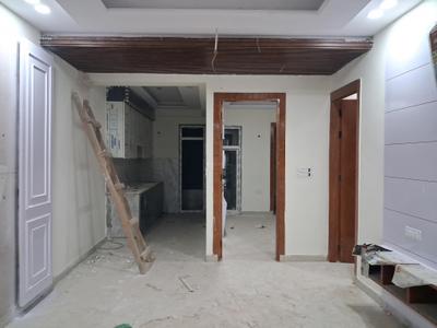 Living Room Image of 1100 Sq.ft 2 BHK Apartment / Flat for sale in DM Infra, Sector 104 Noida for Rs. 4500000