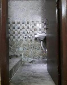 Image of 410 Sq.ft 1 BHK Builder Floor for rent in Sant Nagar, New Delhi for Rs. 24000