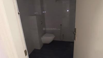 Bathroom Image of 1750 Sq.ft 3 BHK Apartment / Flat for rent in Tridev Indraprastha, Sarnath Varanasi for Rs. 25000
